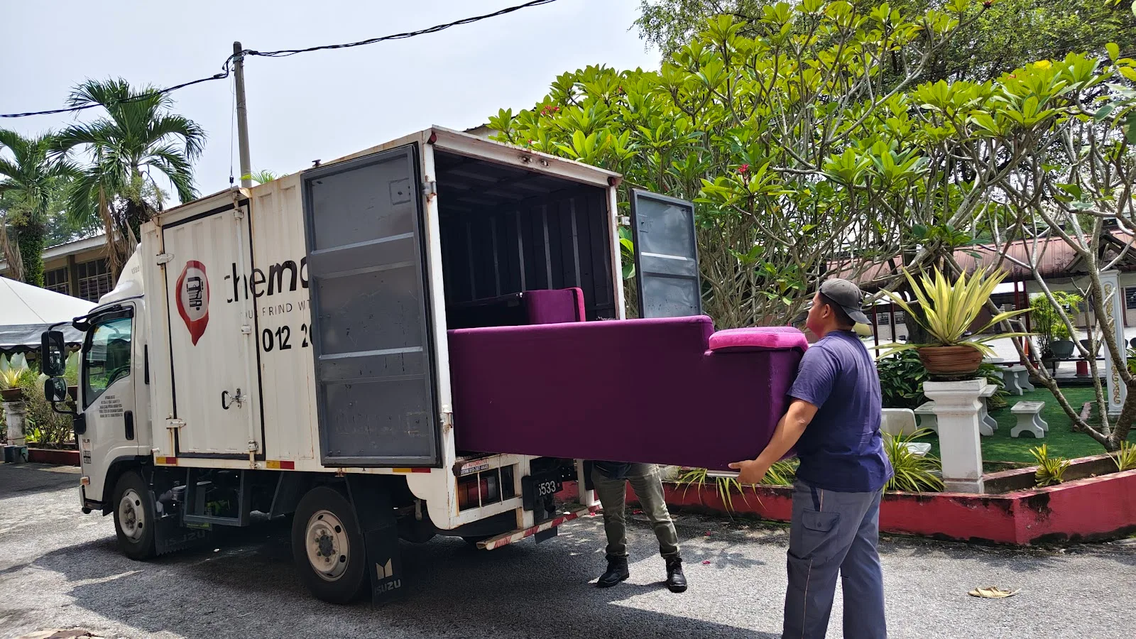 The Movers Online (M) Sdn Bhd Perak