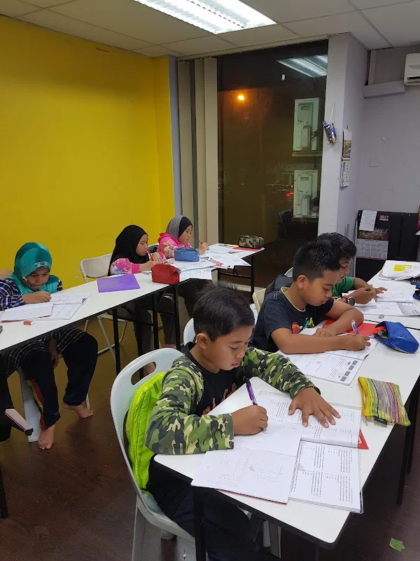 Bahasa Melayu Tuition (Home Tuition & Online Tuition Services)