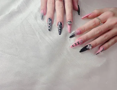 Ana Beauty Nails