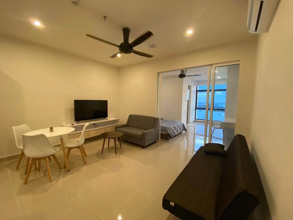 Kondominium The Shore, Kota Kinabalu — Sewaan Pemandangan Laut