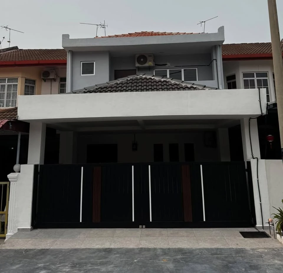Rumah teres dua tingkat Taman Merdeka untuk dijual, Melaka