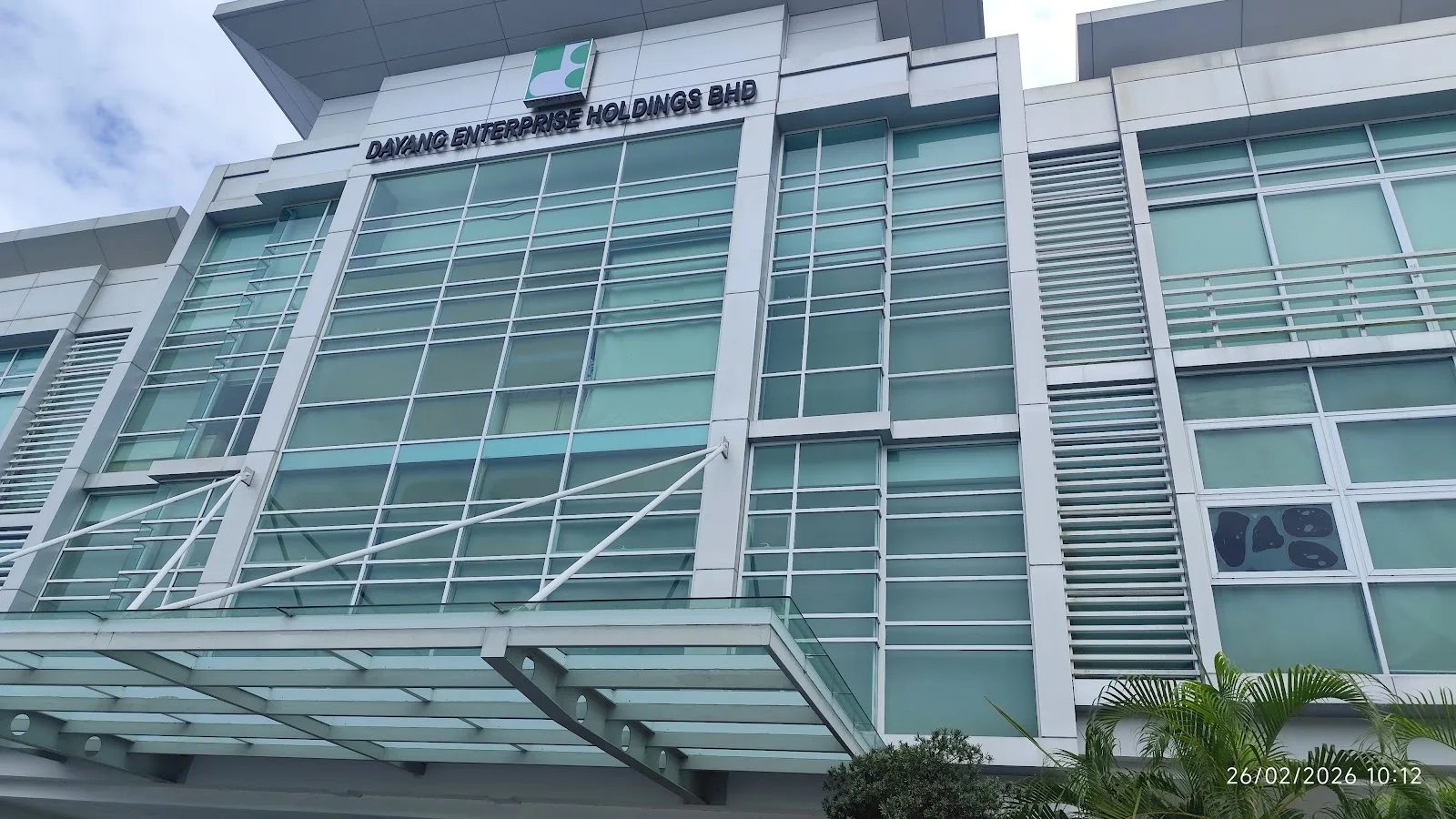 Dayang Enterprise Holdings Berhad