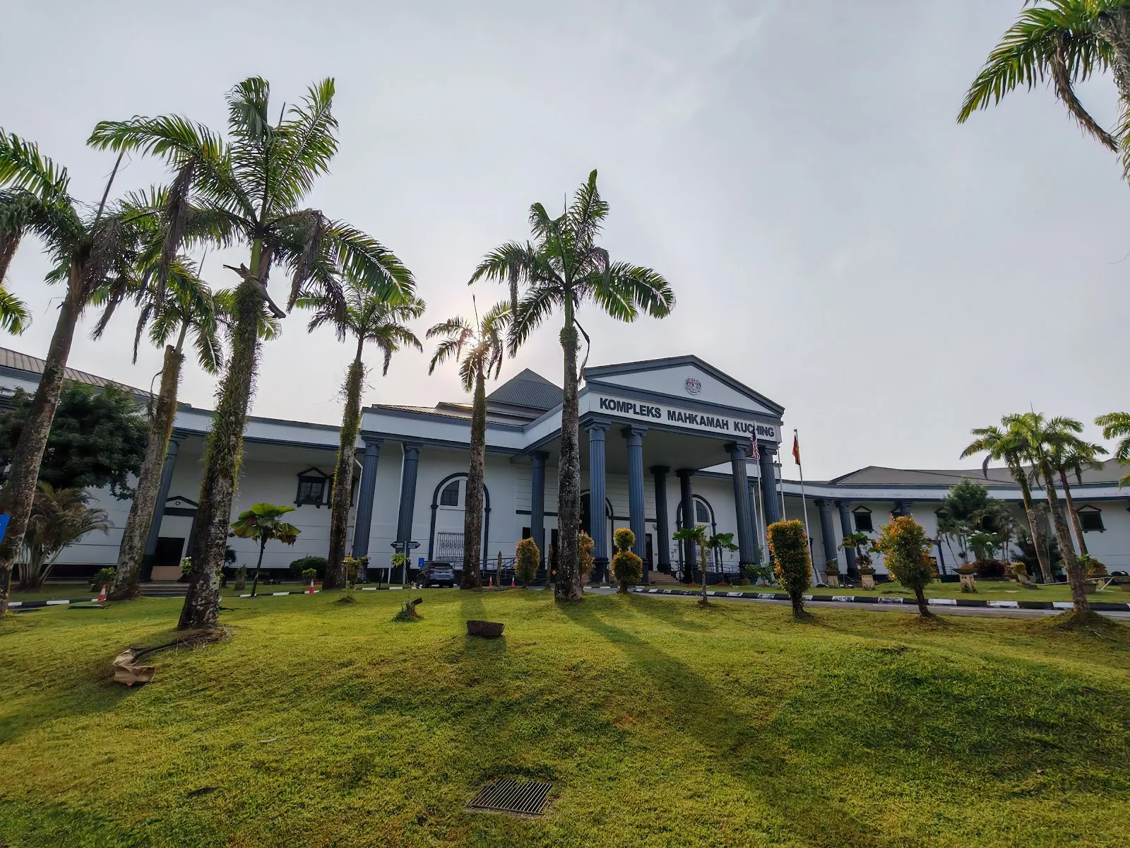 Kompleks Mahkamah Kuching