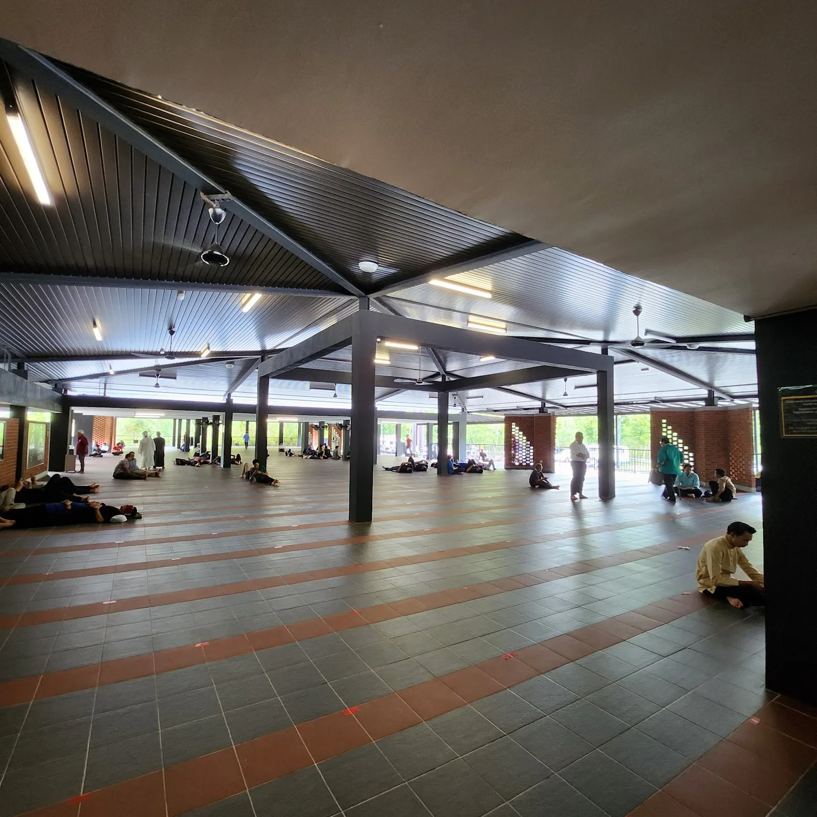 Surau Madrasah Bustanul Ulum