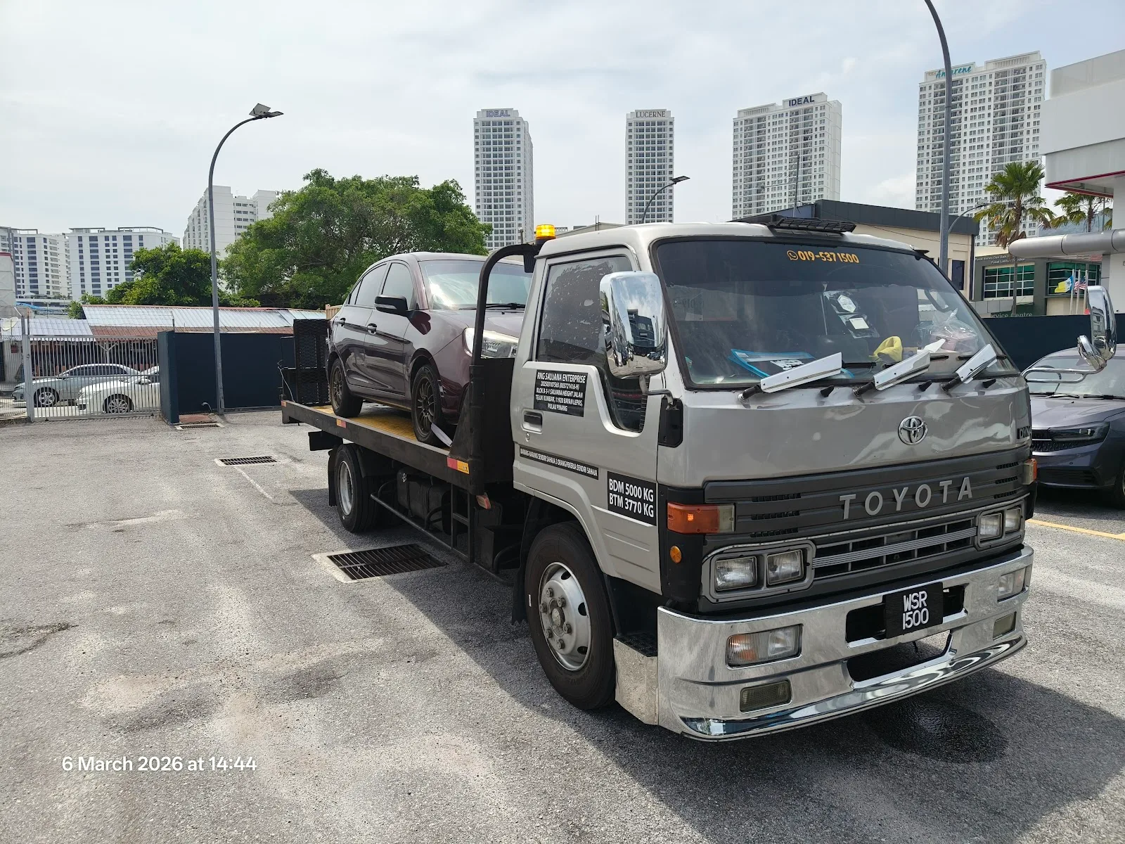 Towing car Penang 24hour