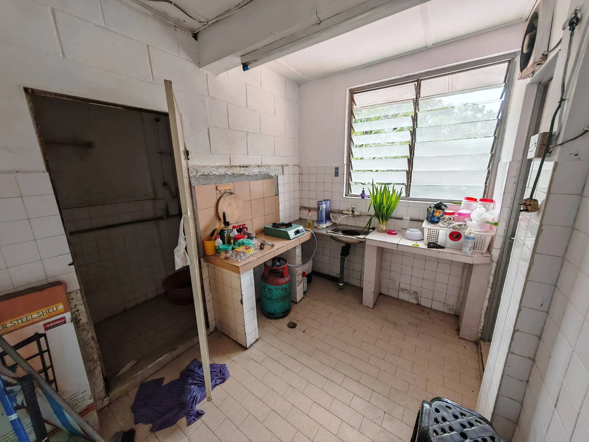 Kepayan Ridge Block A9 Second-Floor Flat — For Sale