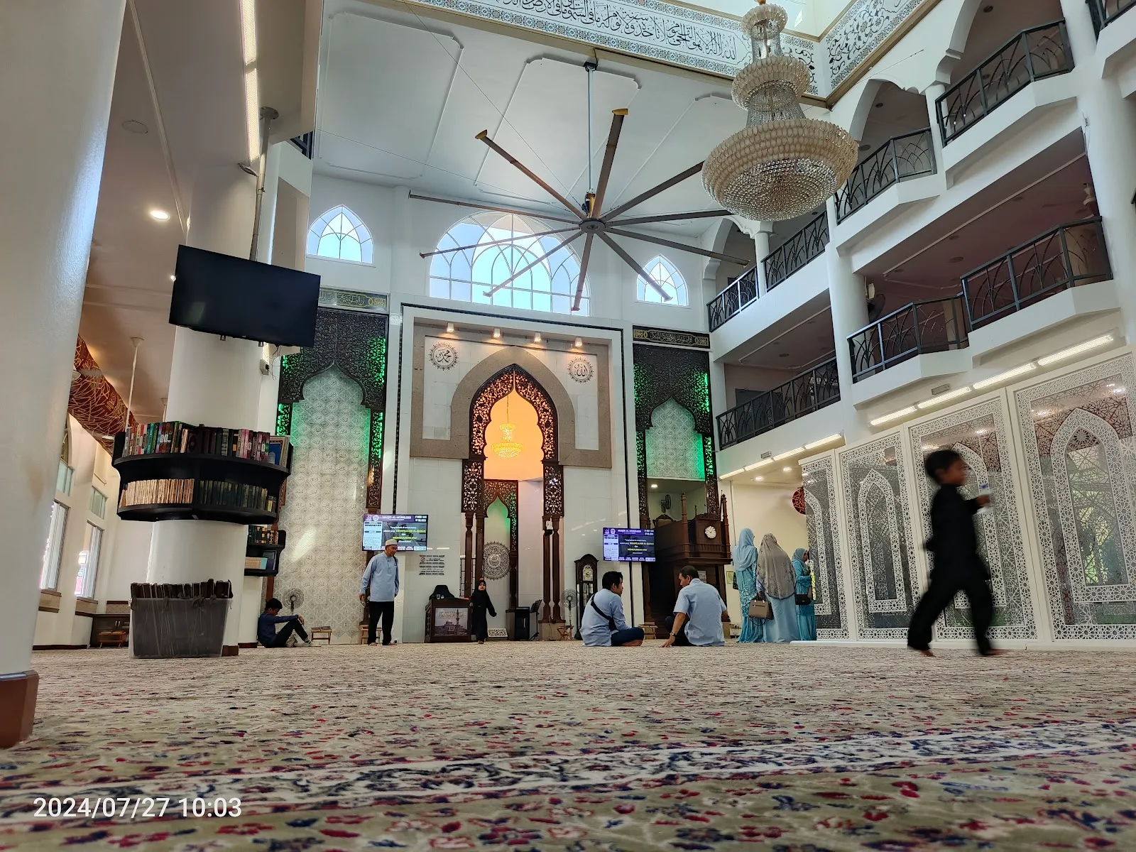Masjid Al-Mukhlisin