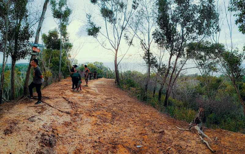 Bukit Kubong Starting Trail