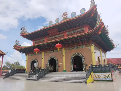 Kuil Hwa Kwang Miri