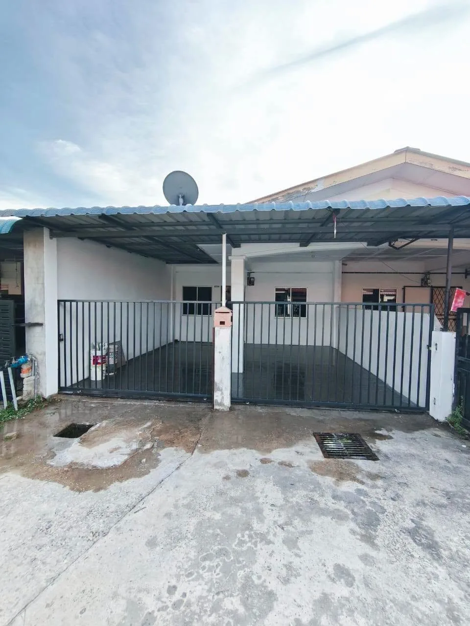 Rumah Teres Tengah Setingkat RPR Tudan Permyjaya — Untuk Dijual