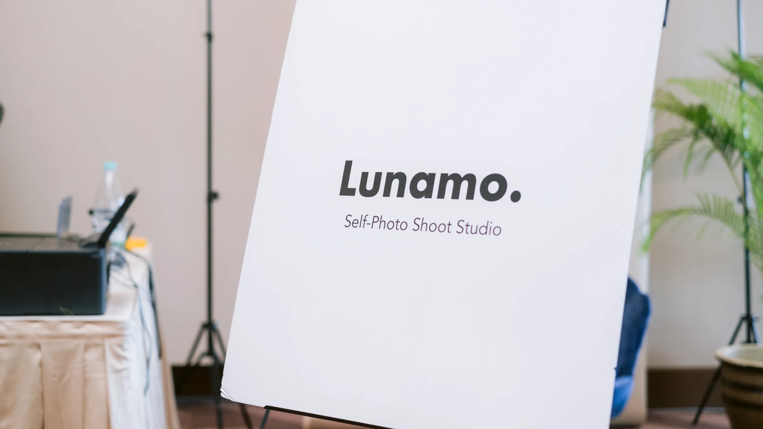 Lunamo Self-Photo Shoot Studio @ Riverson KK