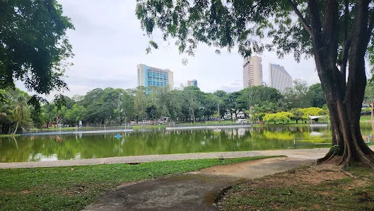 Shah Alam Lake Gardens (Central)