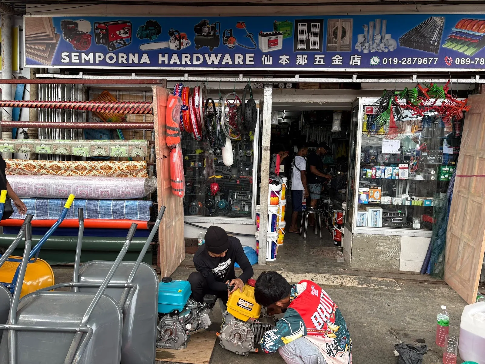 Semporna Hardware