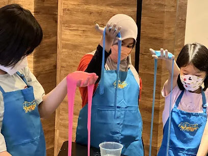 Science Lab Enrichment School