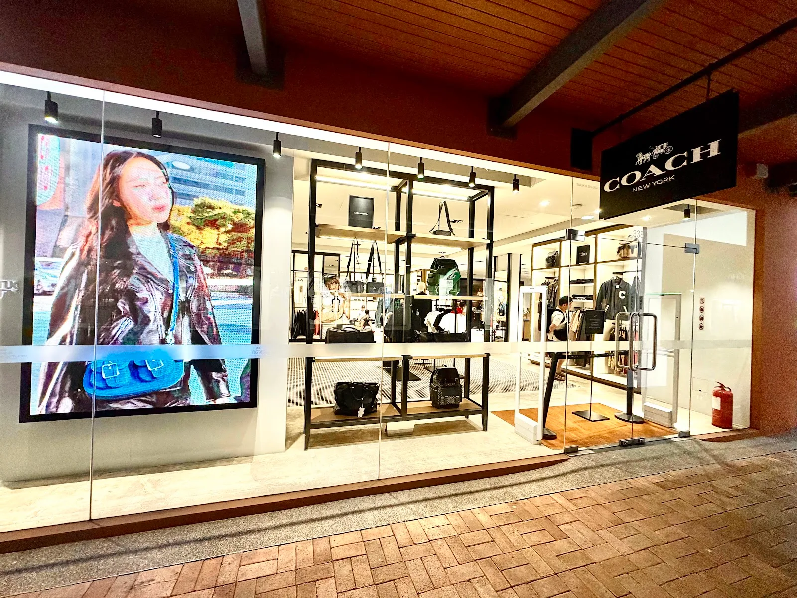 Johor Premium Outlets