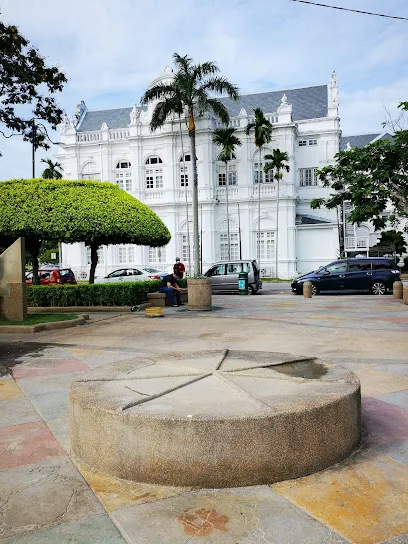 Esplanade (Padang Kota Lama)