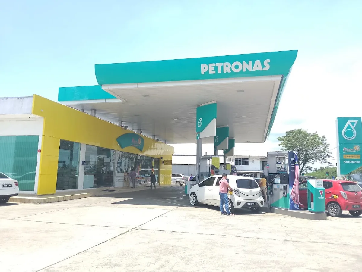 PETRONAS Jalan Sultan Iskandar