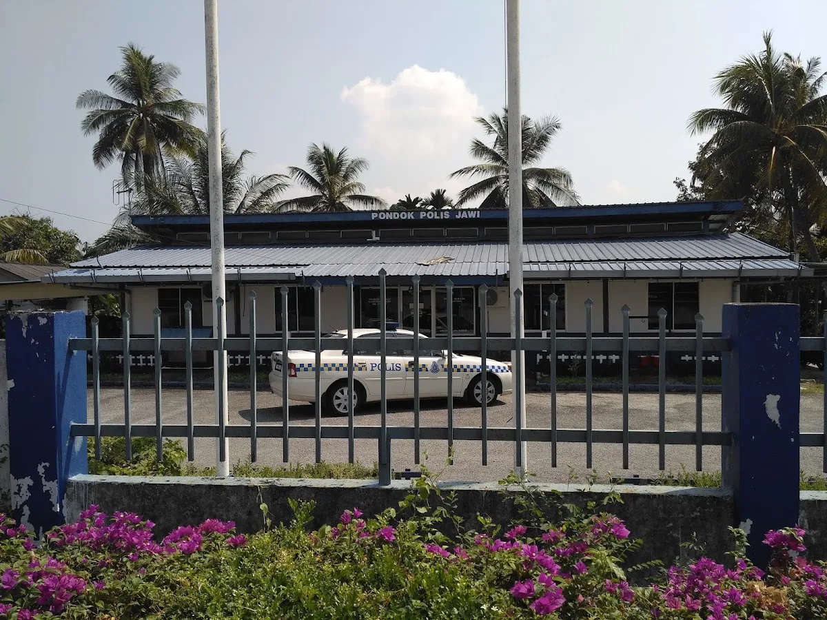 Pondok Polis Kampung Jawi