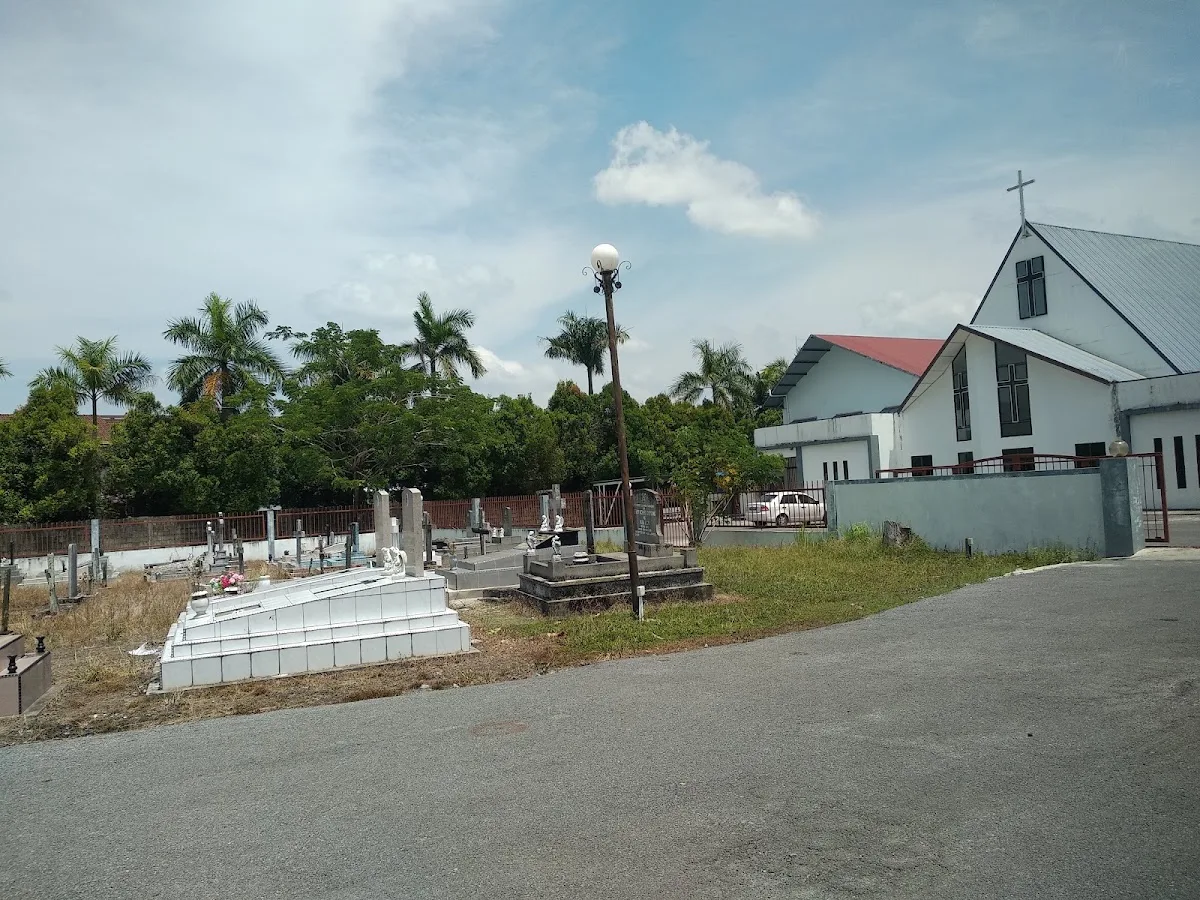Gereja All Saint BRS